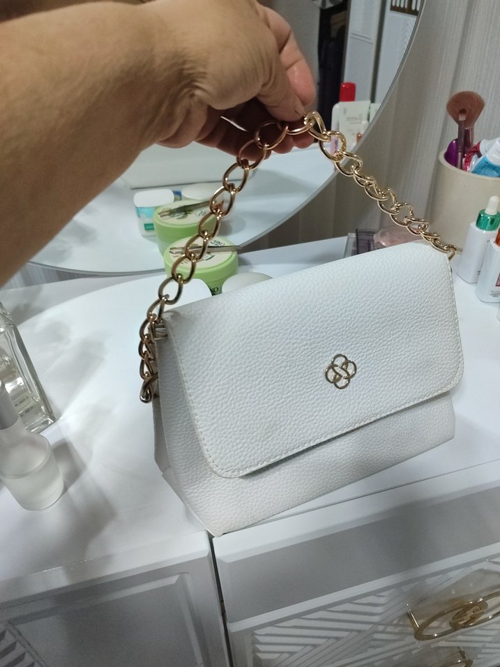 Zincir Detaylı Beyaz Deri Kadın Çanta - Görsel 2