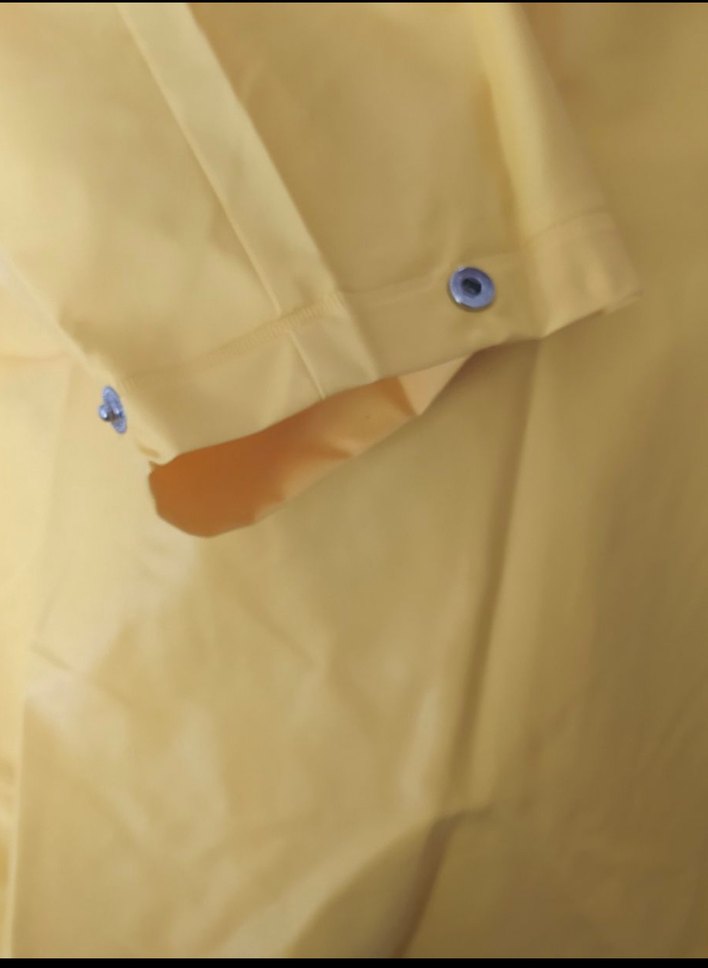 Sarı Düğmeli Midi Yağmurluk - Görsel 5