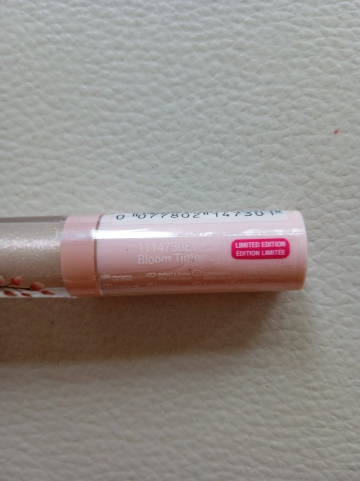 Wet n wild Dudak Parlatıcısı - Görsel 5