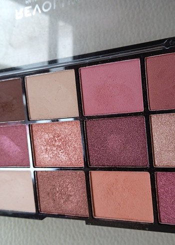 Revolution Farı Paleti - Görsel 8