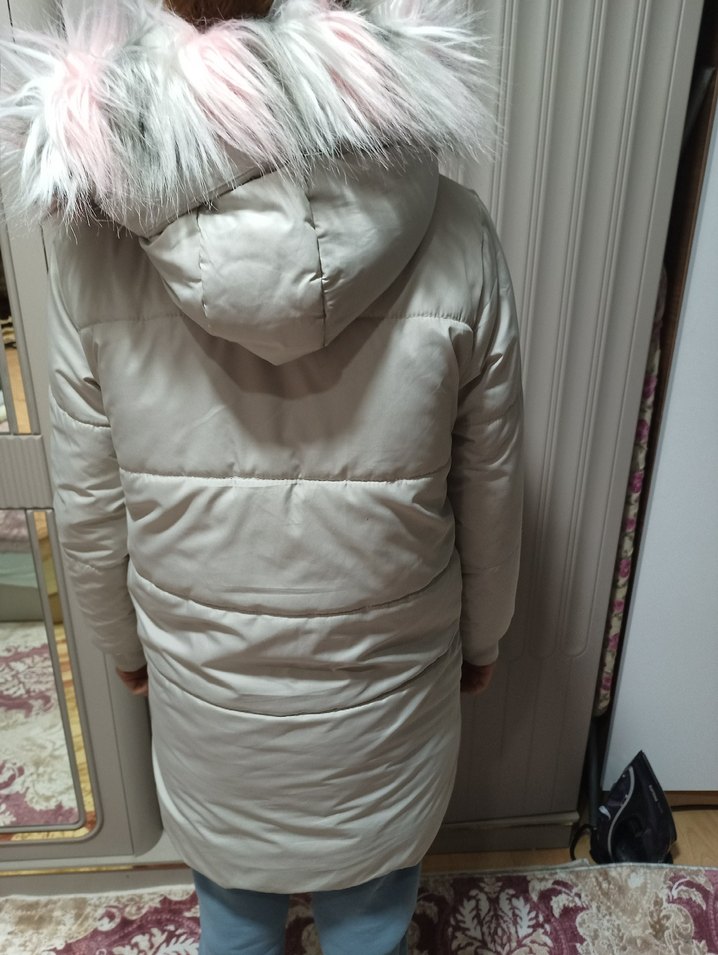 Beyaz çocuk Midi Kaban Kapüşonlu Kürklü 11,12 yaş - Görsel 5