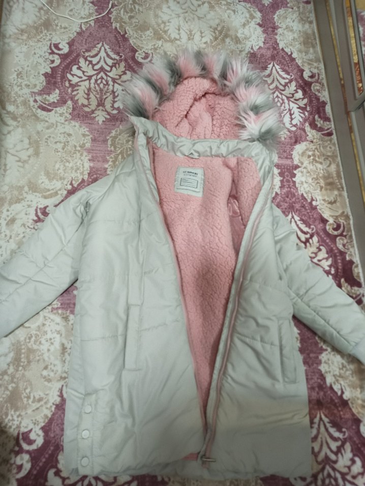 Beyaz çocuk Midi Kaban Kapüşonlu Kürklü 11,12 yaş - Görsel 3