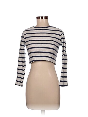 Zara Bluz %70 İndirimli.