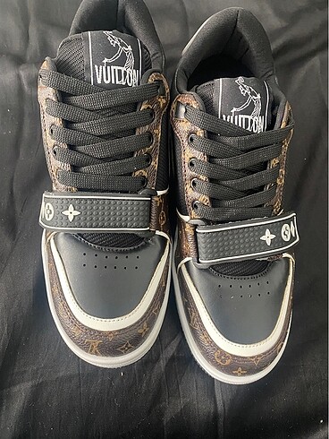 Louis Vuitton Ayakkabı