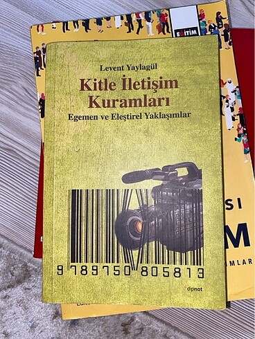 Kitle İletişim Kuramları Egemen Eleştirel Yaklaşımlar