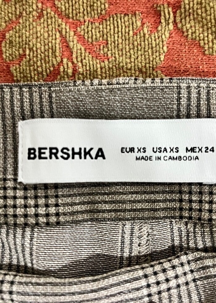 Bershka şort etek - Görsel 4