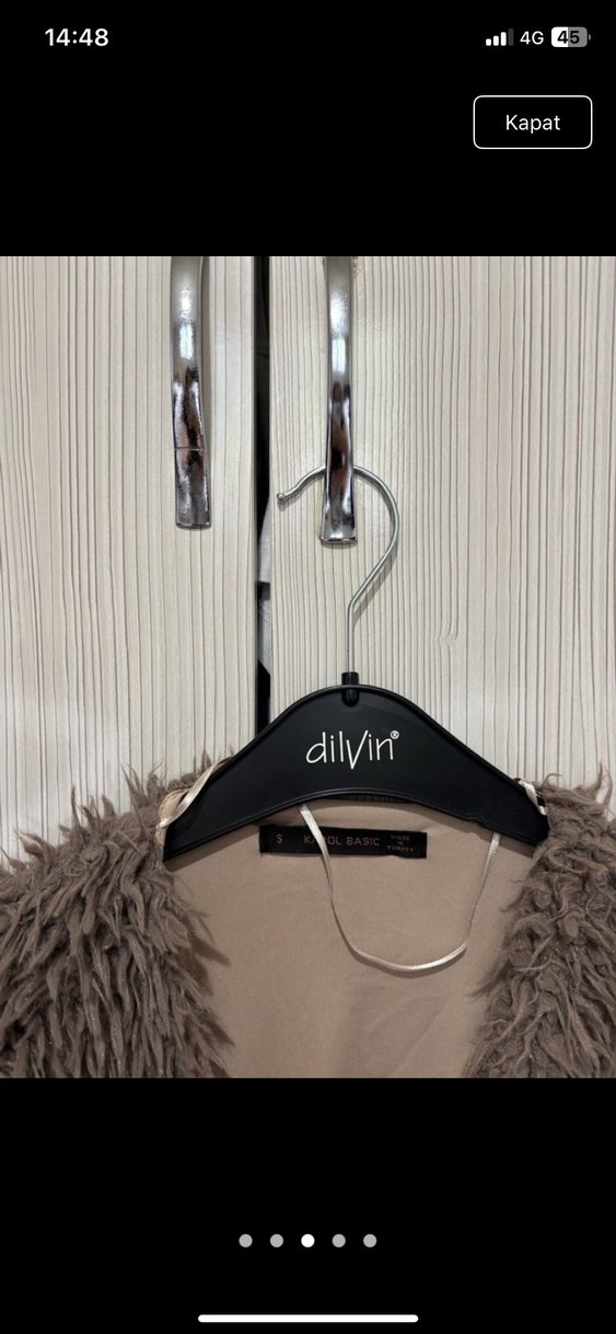 Bej Midi Uzunlukta Kürk Detaylı Kadın Mont - Görsel 3