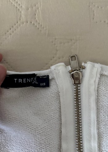 Fermuarlı Beyaz Keten Straplez Büstiyer - Görsel 2