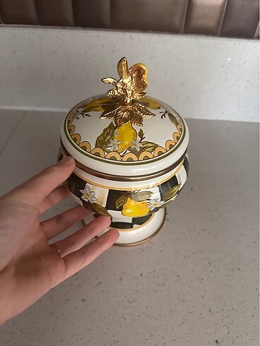  Beden Renk Şekerlik