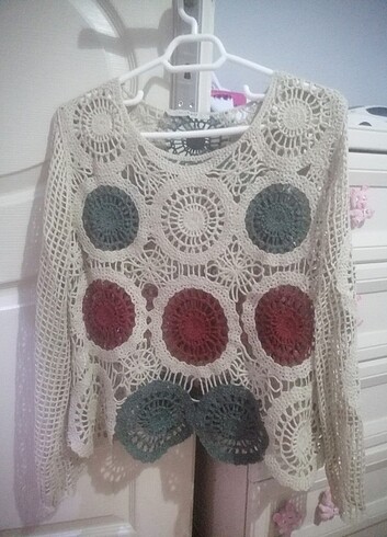 Butik delikli tarz bluz