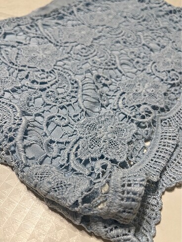 s Beden Dantelli crop bluz