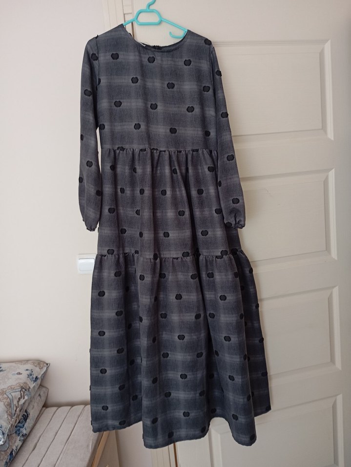 Gri Uzun Kadın Elbise, Bol Kesim, Pileli - Görsel 2