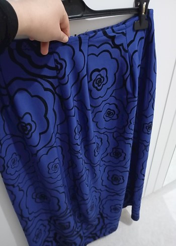Drapeli Mavi Uzun Bağlama Desenli Etek 
özel dikimdir - Görsel 2