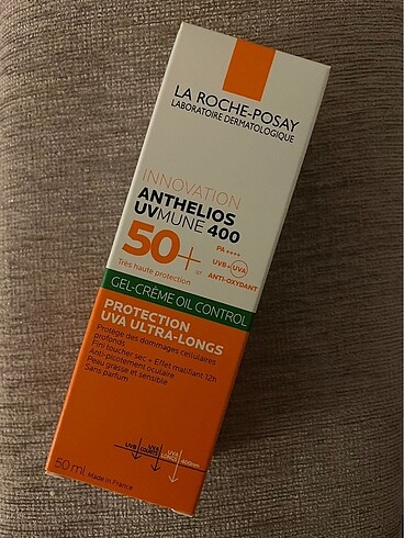 Anthelios oil control gel cream 50+