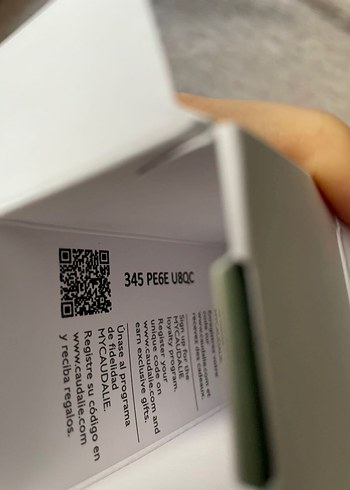 Caudalie vinopure matlaştırıcı fluid krem - Görsel 5