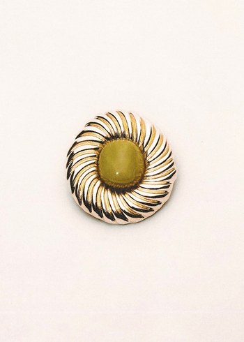 Mango dokulu reçine küpe - Görsel 3