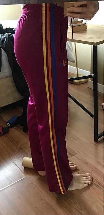 m Beden pembe Renk Adidas orginal eşofman