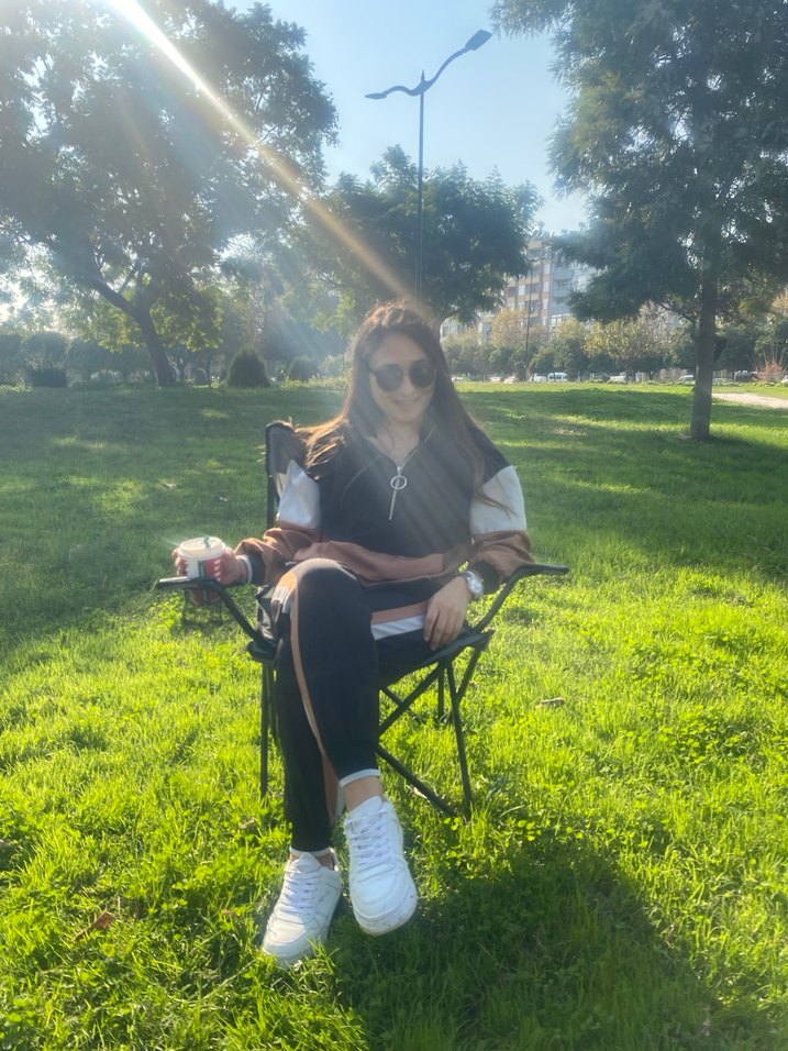 Kadın Siyah Kapüşonlu Puf Detaylı Eşofman Takımı - Görsel 2