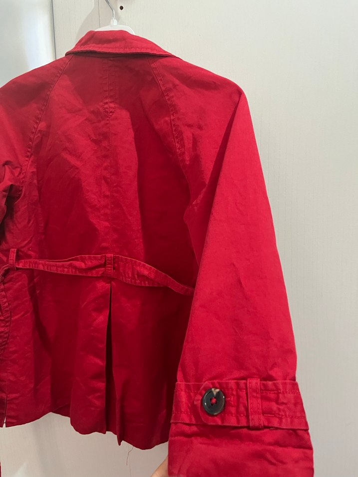 Düğmeli Kırmızı Midi Trençkot - Görsel 4