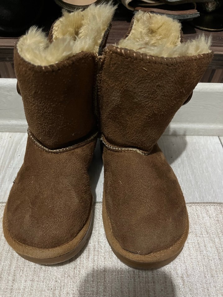 Kız Çocuk Kahverengi Süet Düğmeli Bot - Görsel 5