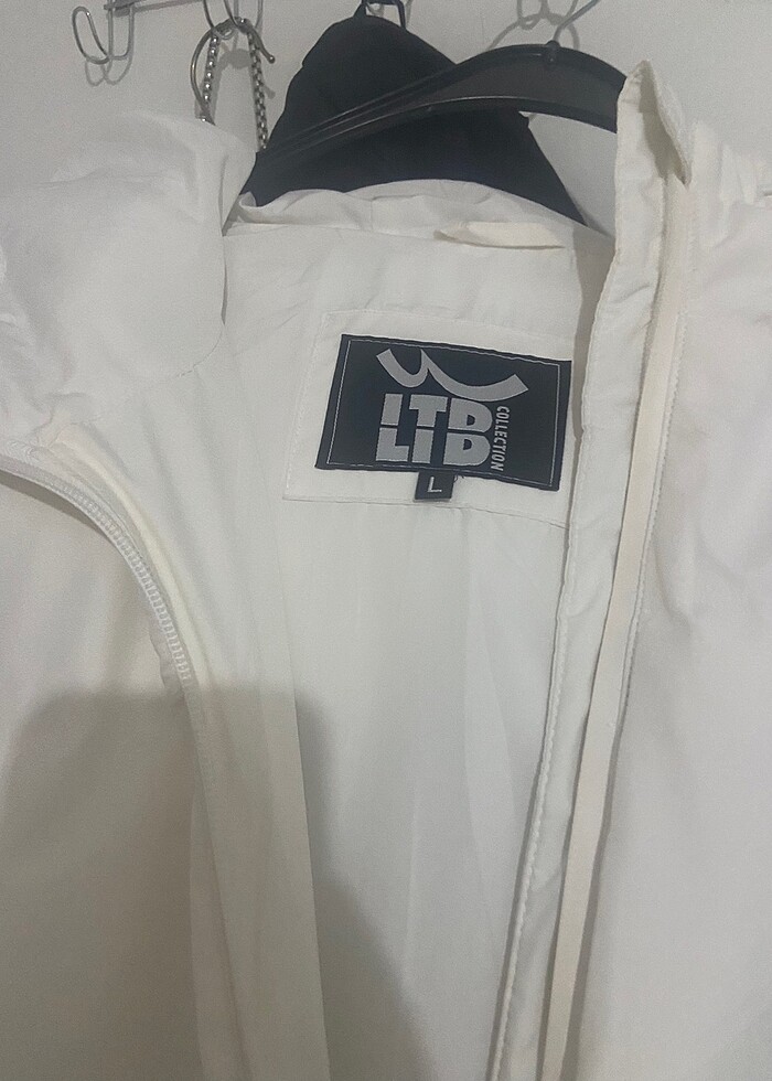 Ltb den alındı pahalı bir mont - Görsel 2