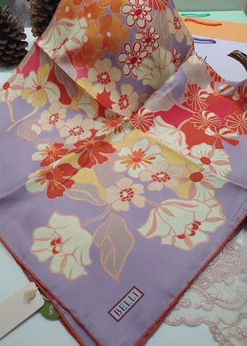 Belli Twill İpek Eşarp 
Kampanyalı stoklarla sınırlı - Görsel 2