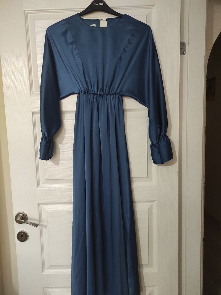 Kuşaklı Mavi Uzun Kadın Elbise - Görsel 2