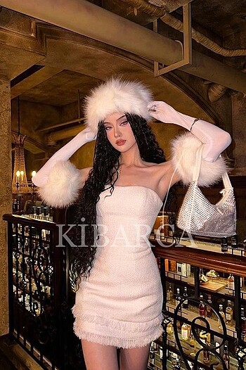 Beyaz Kürk Kalpak Peluş Şapka  Uzun Tüylü - Görsel 2