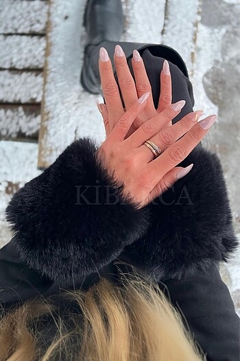 Kısa Tüylü Siyah Kürk Bileklik Kalın - Görsel 2