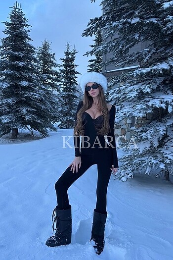 H&M Beyaz Kürk Kalpak Kısa Tüylü Peluş Şapka
