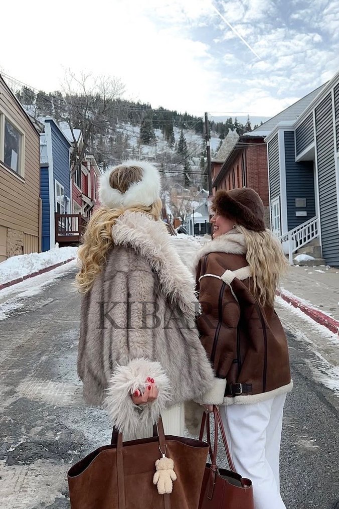 Kadın Beyaz Kürklü Bandana - Boyunluk - Görsel 2