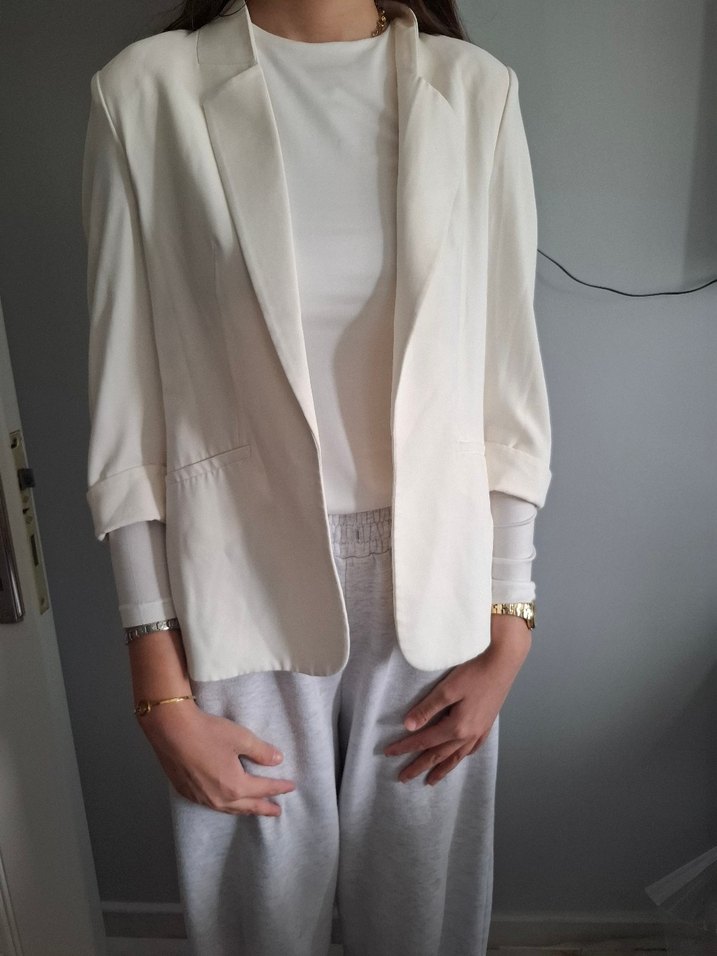 Düğmeli Beyaz Kadın  Blazer Ceket - Görsel 4