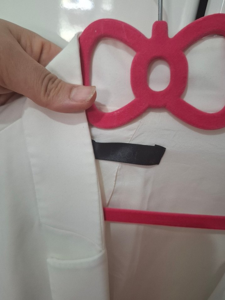 Düğmeli Beyaz Kadın  Blazer Ceket - Görsel 3