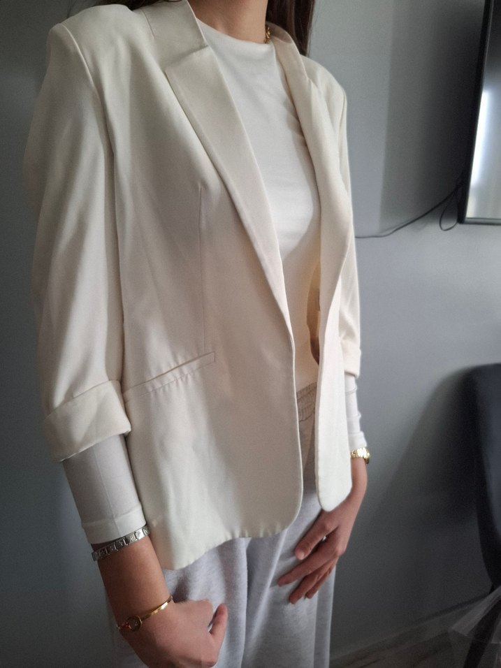 Düğmeli Beyaz Kadın  Blazer Ceket - Görsel 5