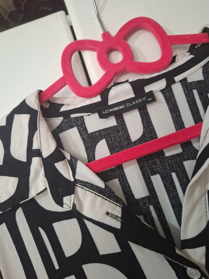 Uzun Kollu V Yaka Desenli Kadın Elbise - Görsel 4