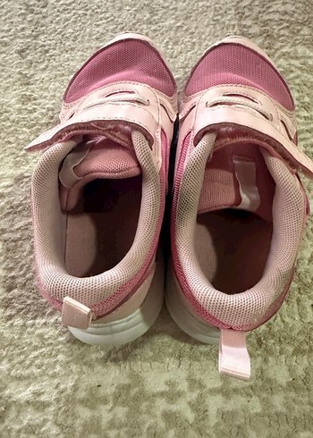 31 Beden pembe Renk Kız Çocuk Pembe Puma Spor Ayakkabı