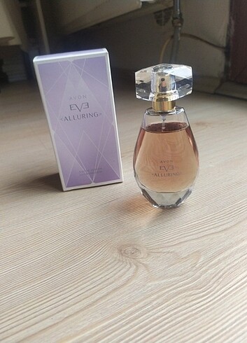 Avon eve alluring kadın parfüm