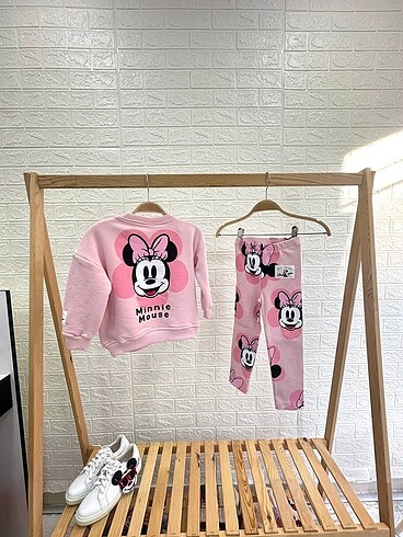 4 Yaş Beden pembe Renk Minnie Mause Alt-Üst Takım
