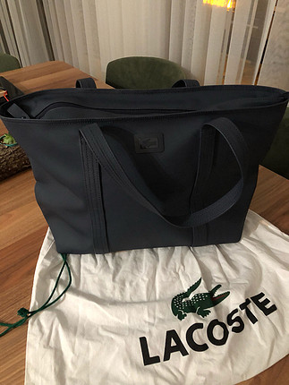 Lacoste çanta
