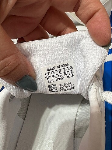 41 Beden beyaz Renk Adidas stan smith