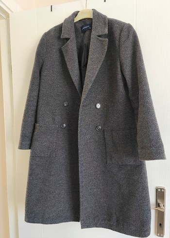 Gri Çift Düğmeli Kaban - Görsel 2