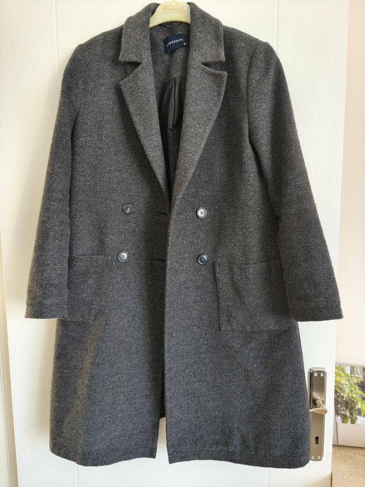 Gri Çift Düğmeli Kaban - Görsel 3