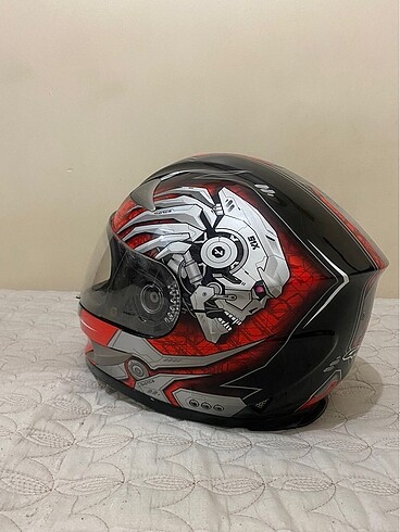 GDR kask