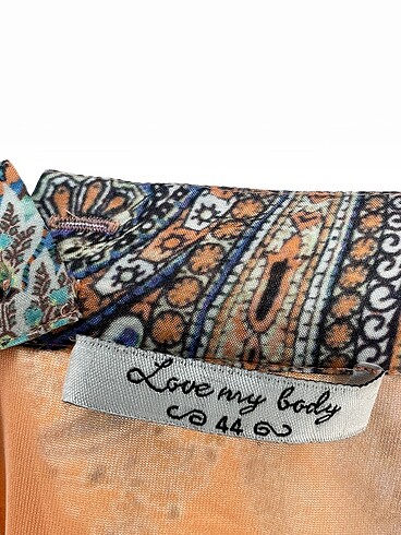 44 Beden çeşitli Renk Vintage Love Kısa Elbise %70 İndirimli.