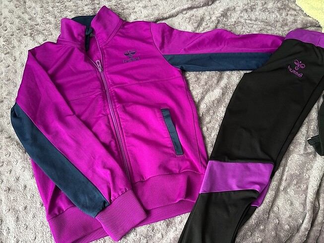 Hummel eşofman takımı