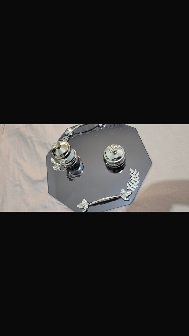 Gri-siyah İsteme tepsisi bi kere tek kullanıldı - Görsel 2