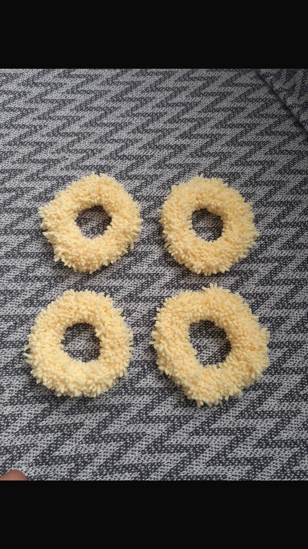 Sarı Örgü Yün Saç Tokası - Görsel 4