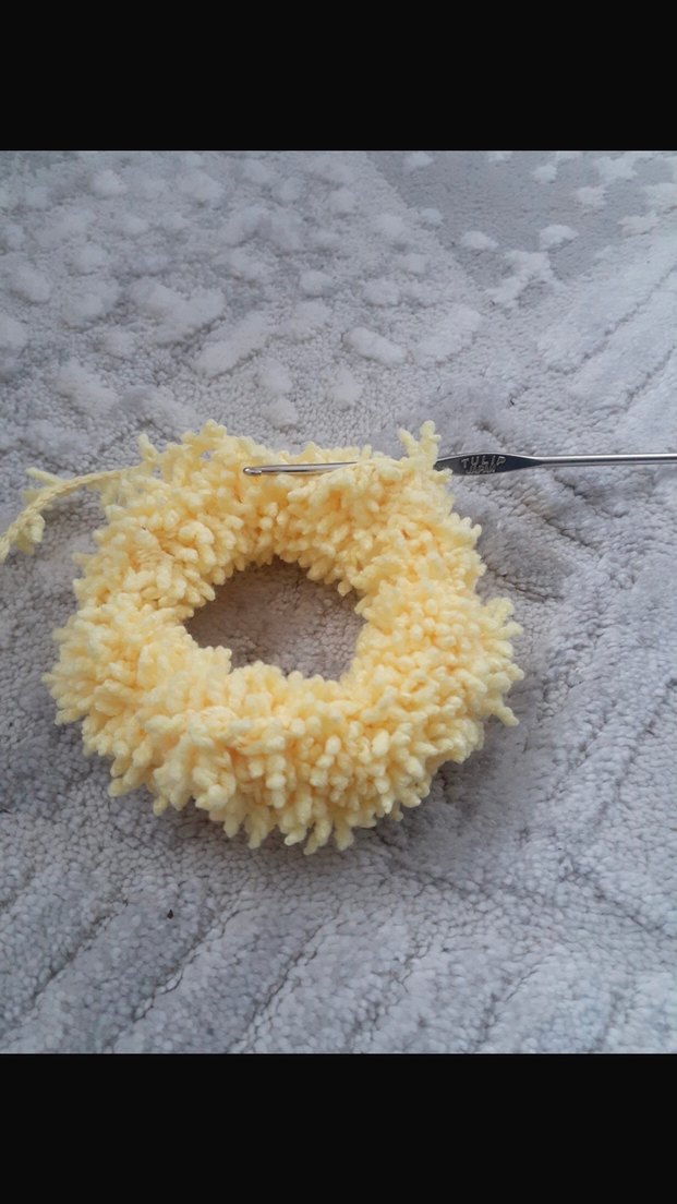Sarı Örgü Yün Saç Tokası - Görsel 3