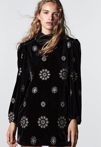 ZARA KADİFE ELBİSE