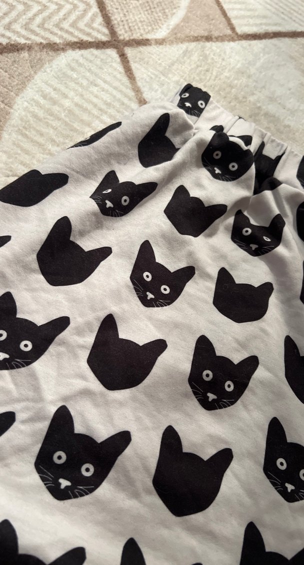 Gri Baskılı Goth Tarzı Kedi Elbisesi - Görsel 2